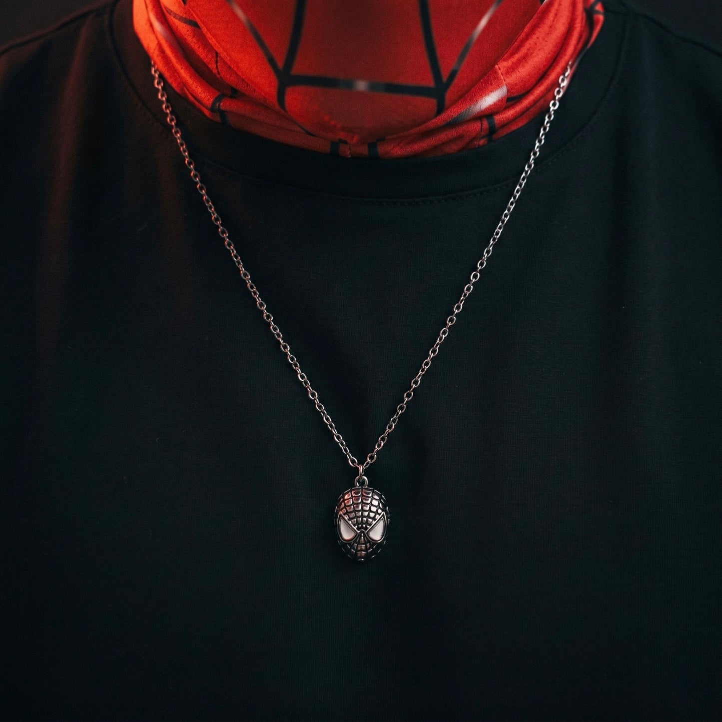 HRL-01: The Arachnid Pendant