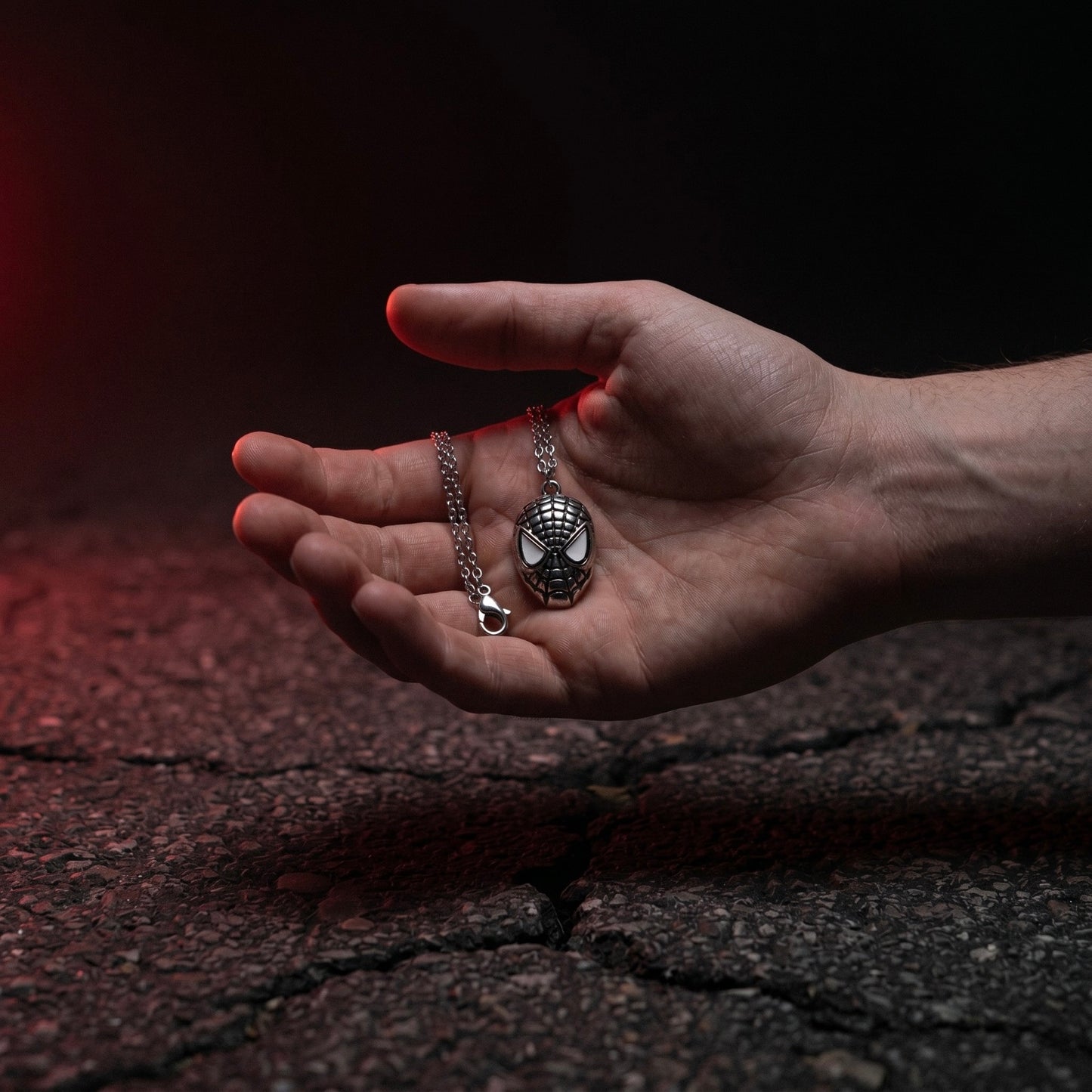 HRL-01: The Arachnid Pendant