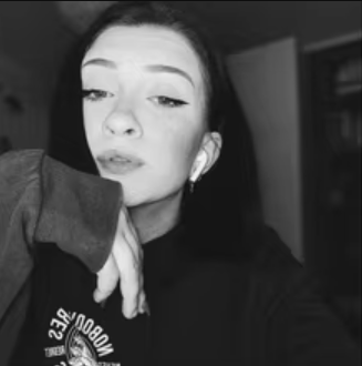 <em>Sophie L.</em>